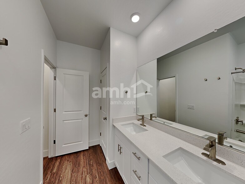 Building Photo - 21384 S 231st Way