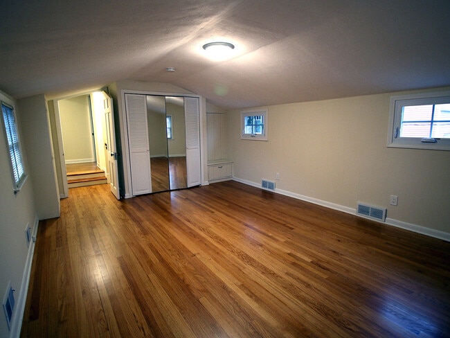 Building Photo - 4111 Paunack Ave