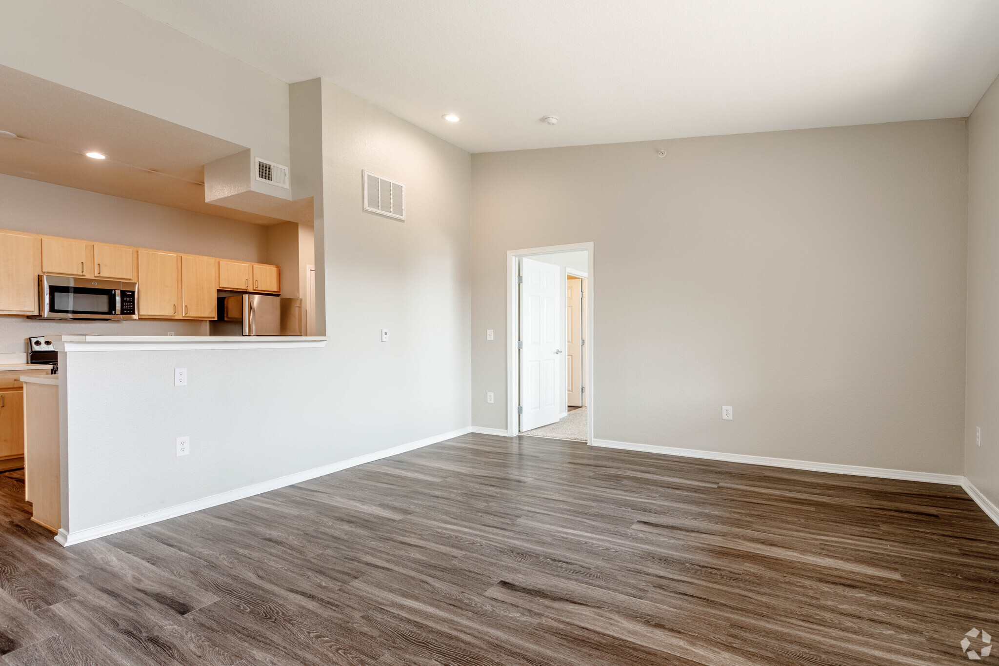 1BR, 1BA - 756SF - Panorama at Arvada Ridge