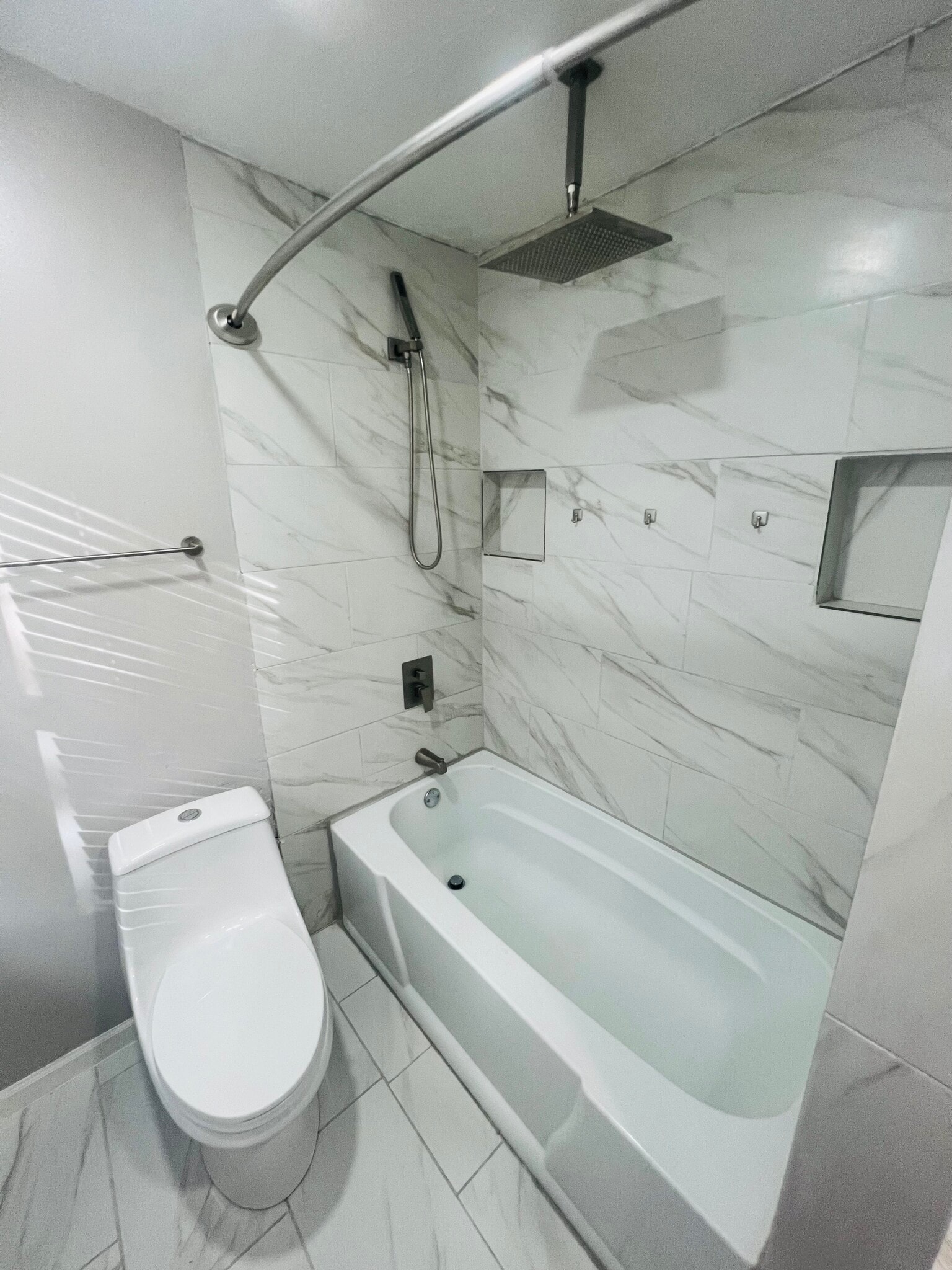 Bathroom - 242 N 8th St