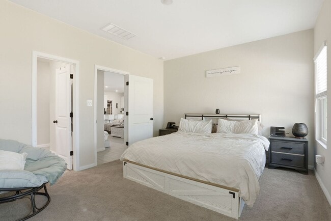 Building Photo - New Construction 3 bed 2 bath home available near Lackland AFB! Move in January!