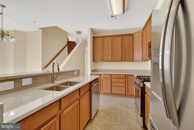 Building Photo - 13210 Rabbit Chase Rd