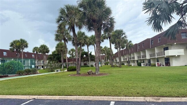 Building Photo - 190 Paradise Blvd