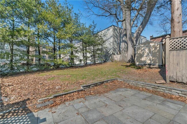 Building Photo - 98 Butler Ave