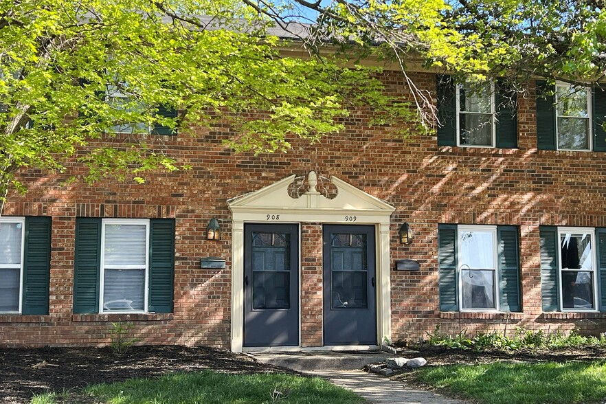 Primary Photo - Revere Village Apartments