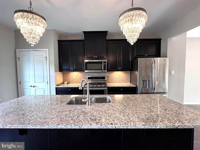 Building Photo - 1105 Kohana Dr