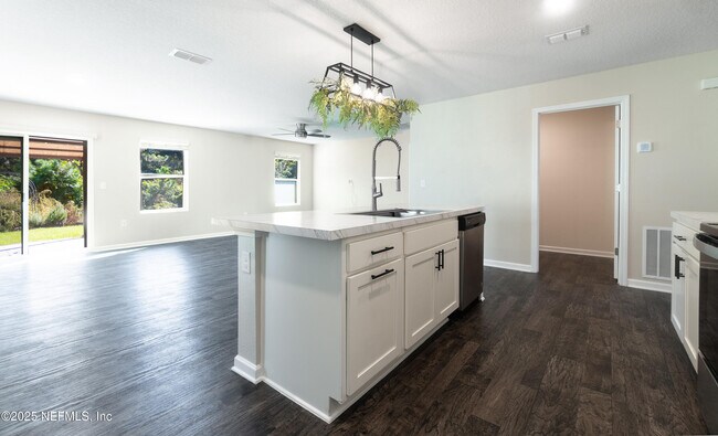 Building Photo - 11476 Sheepshead Ln