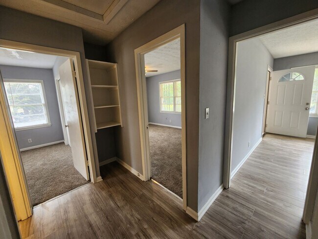 Building Photo - 2639 Willow St