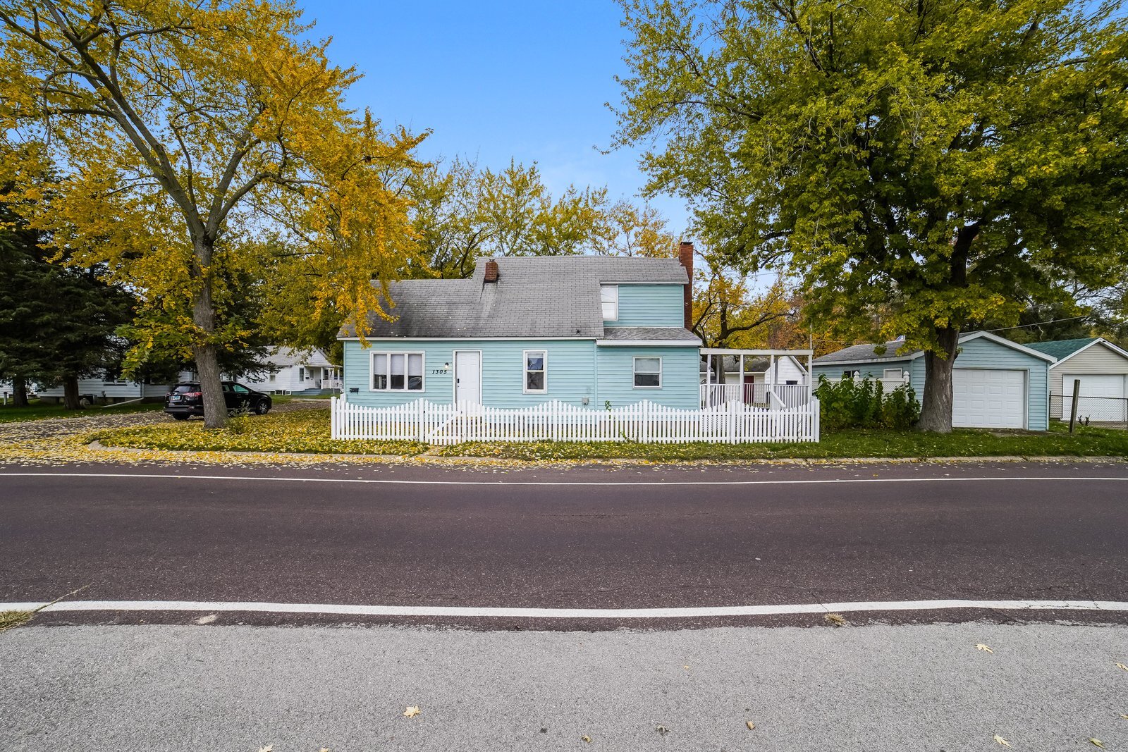 Building Photo - 1305 N 2nd St