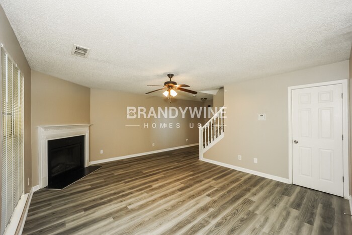 Building Photo - 3596 Brookstone Way