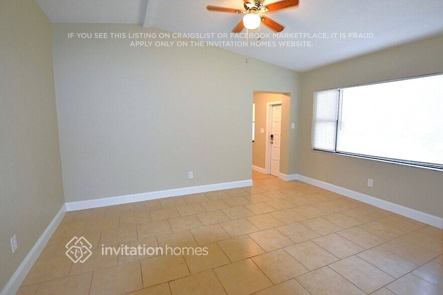 Building Photo - 8008 Pine Hill Dr