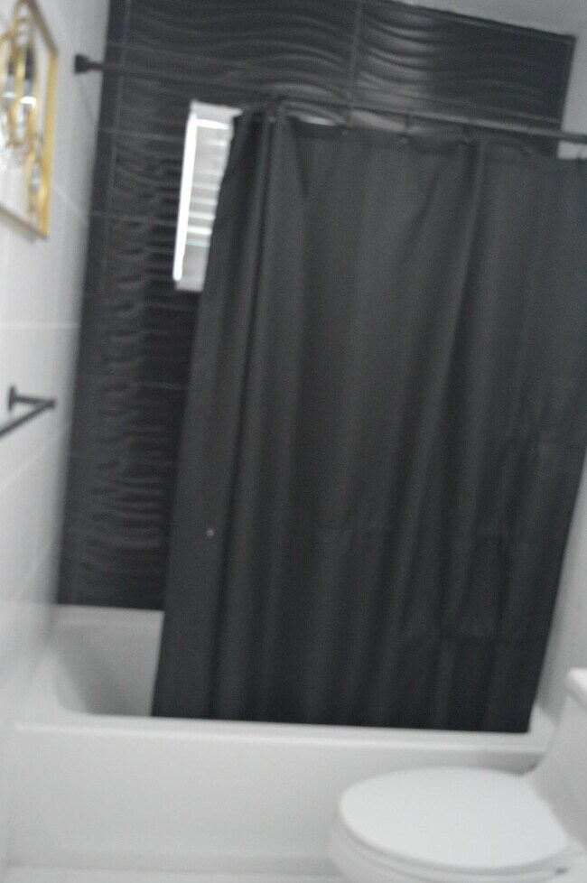 Building Photo - 896 SW 64th Terrace