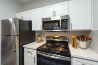 Building Photo - Your Luxury Lifestyle Begins Here!