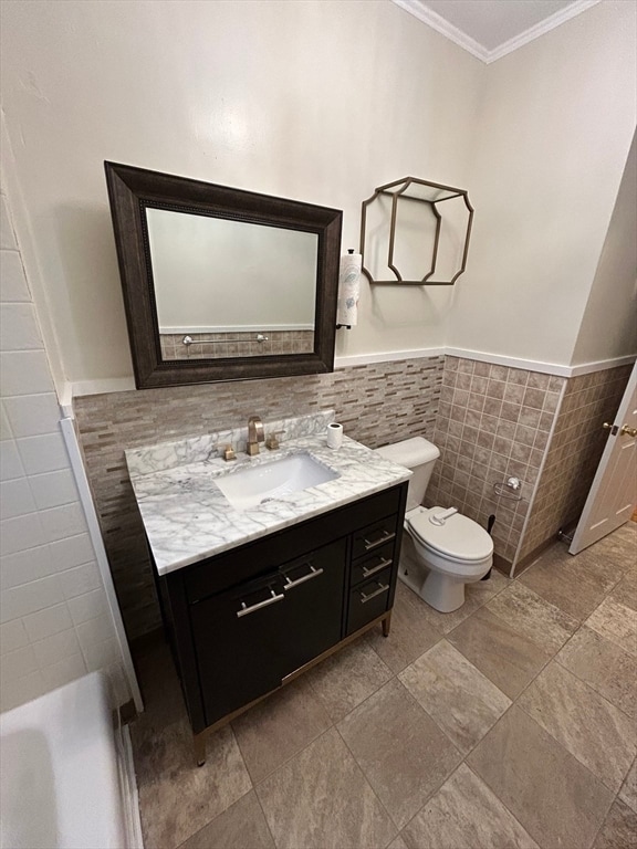 Building Photo - 74 Weston St