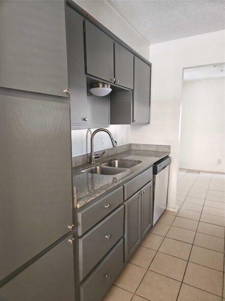 Building Photo - 6188 Vega Dr