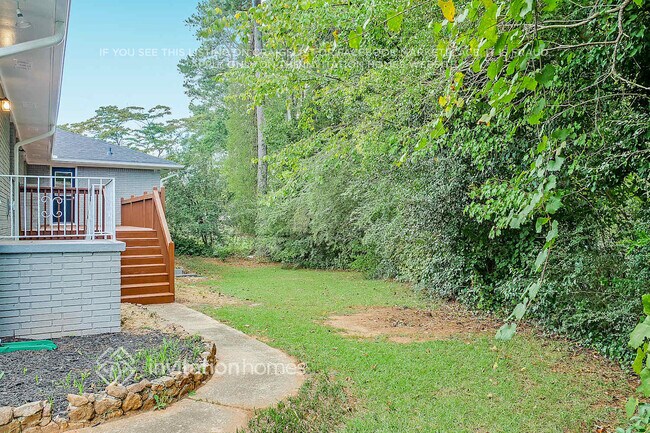 Building Photo - 3610 Warbler Dr