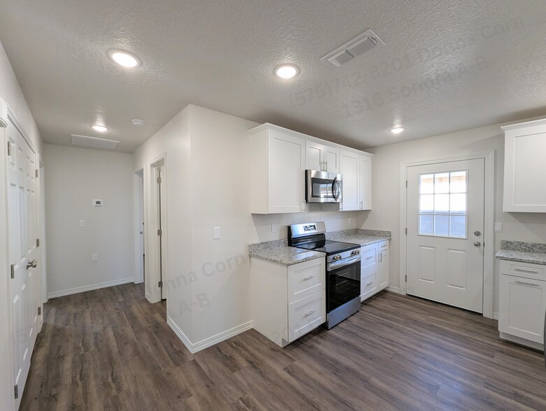 Building Photo - 1316 Sonora Rd