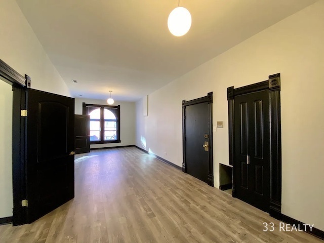 Building Photo - Beautifully Rehabbed 2 Bedroom 1.5 Bath in...