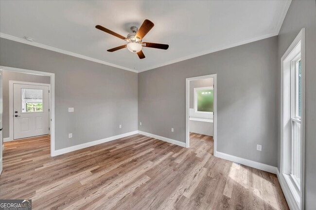 Building Photo - 110 Ryan St