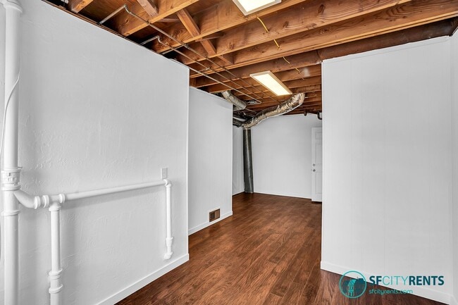 Building Photo - Noe Valley: Single Family Home w/ Views, D...
