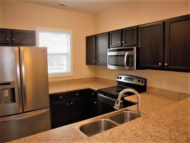 Building Photo - SAYLORS WATCH