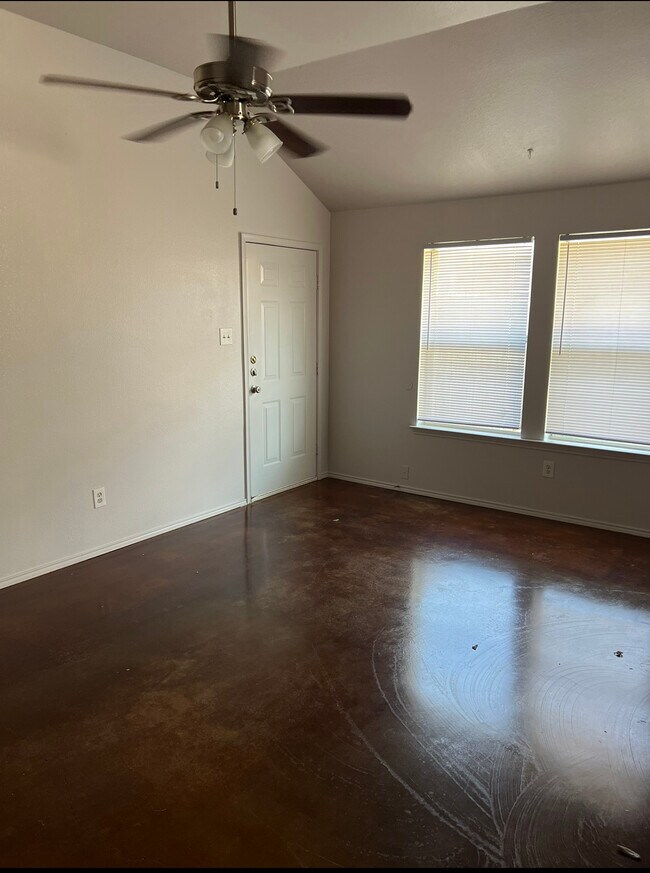 Building Photo - 7814 Downe Dr