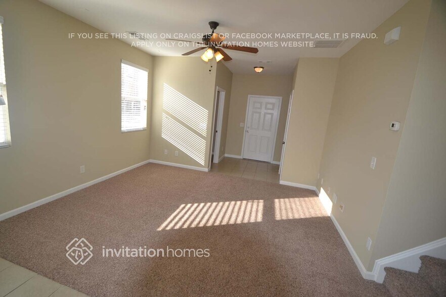 Building Photo - 415 Sureyya Dr