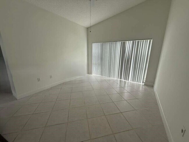 Building Photo - 18171 NW 18th St