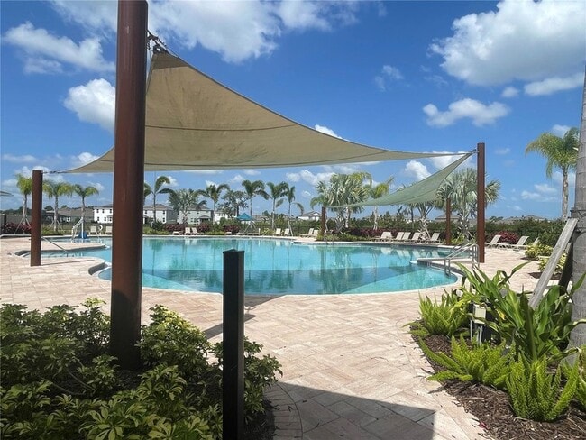 Building Photo - 33078 Major Oak Dr