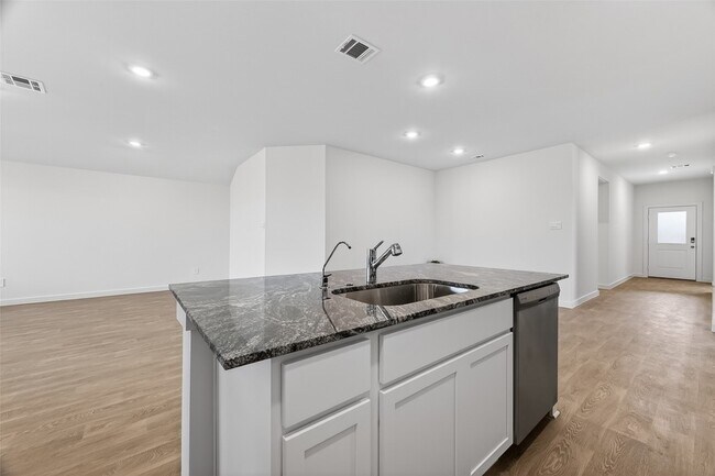 Building Photo - 5927 Orchid Crst Ln