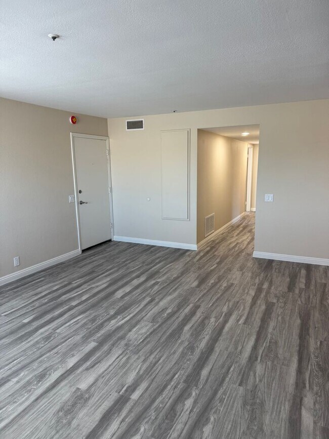 Building Photo - 106 Dije Ct
