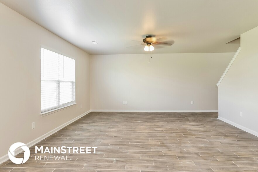 Building Photo - 1122 Langston Dr