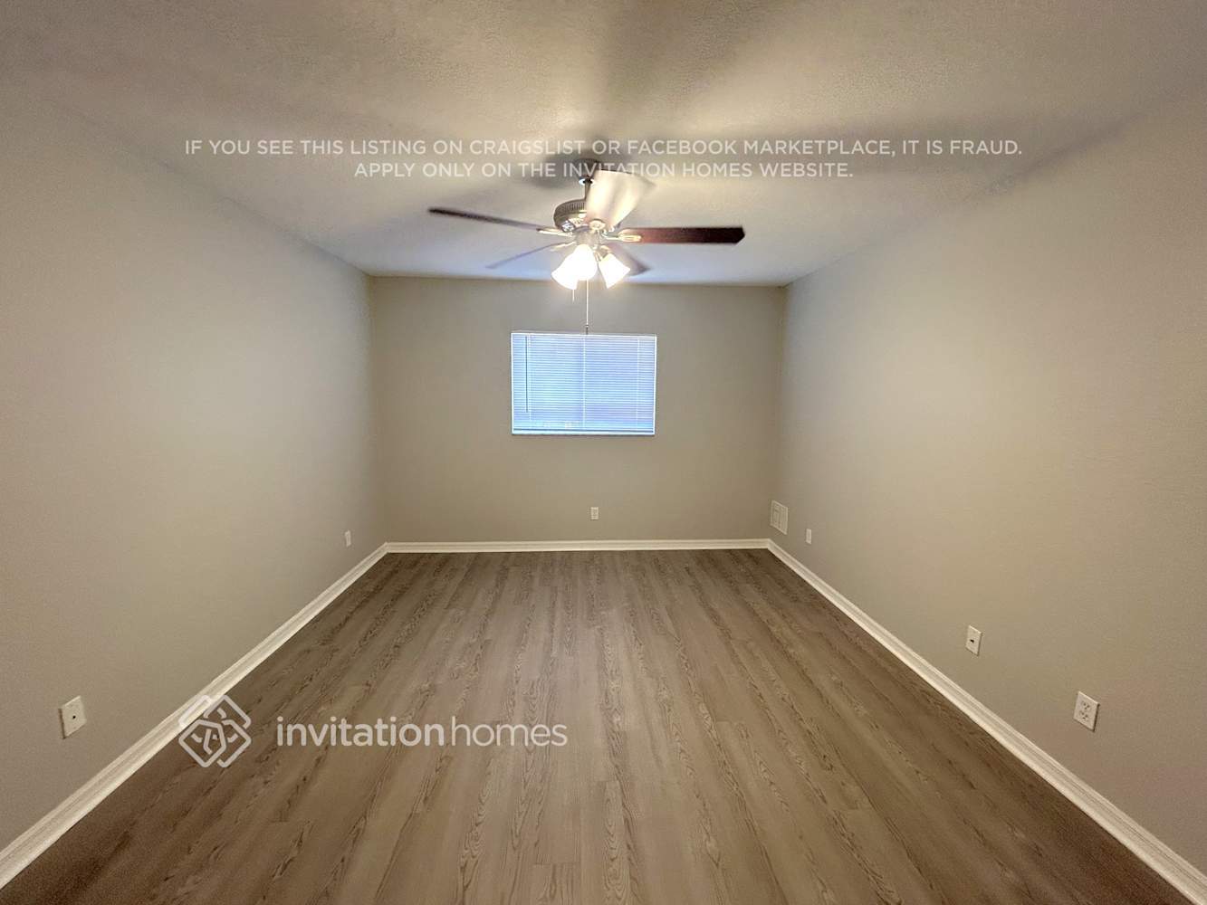 Building Photo - 3523 SW 9th Ave