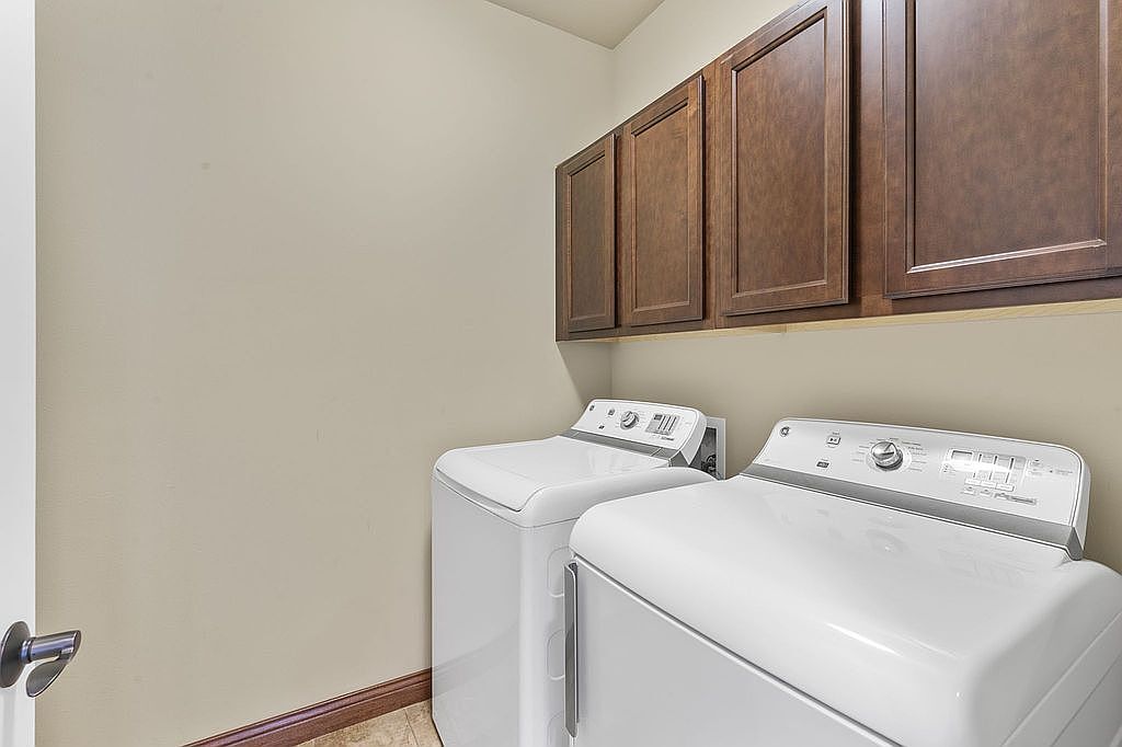 Building Photo - 1350 Copper Mountain Dr