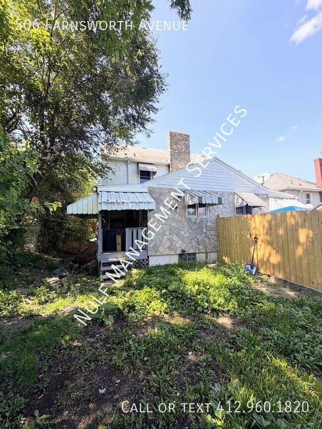 Building Photo - 506 Farnsworth Ave