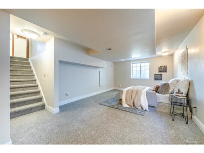 Building Photo - 3184 W Sugarbowl Ct