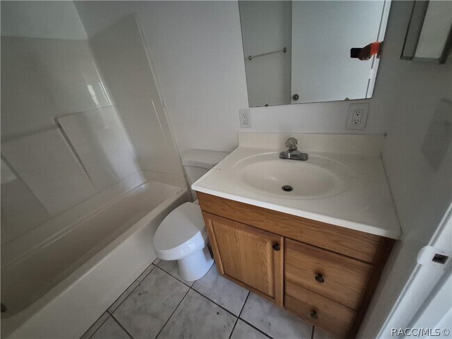 Building Photo - 41 S Lincoln Ave