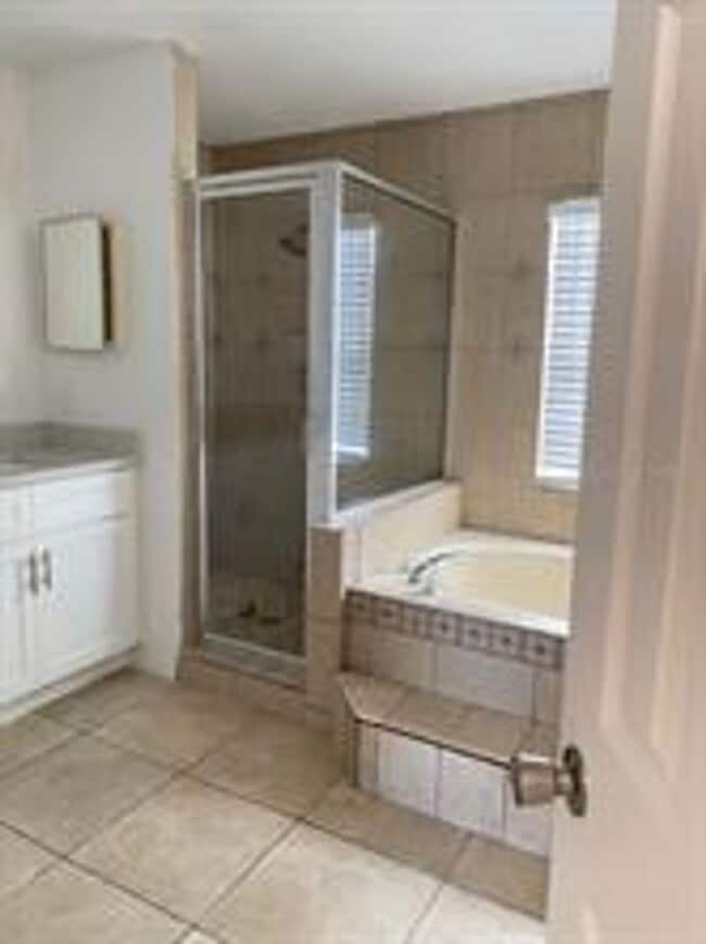 Building Photo - Available May 10, 2026