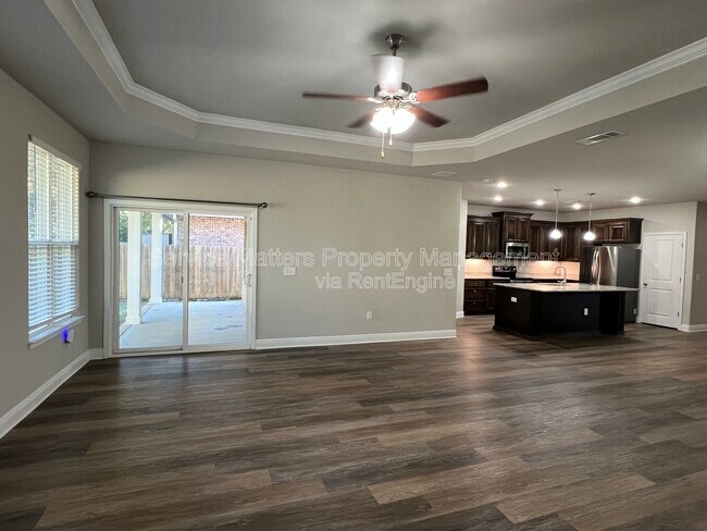 Building Photo - 3888 Ranch Rd