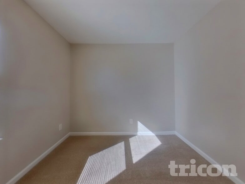 Building Photo - 5015 Sam Rhyne Ct