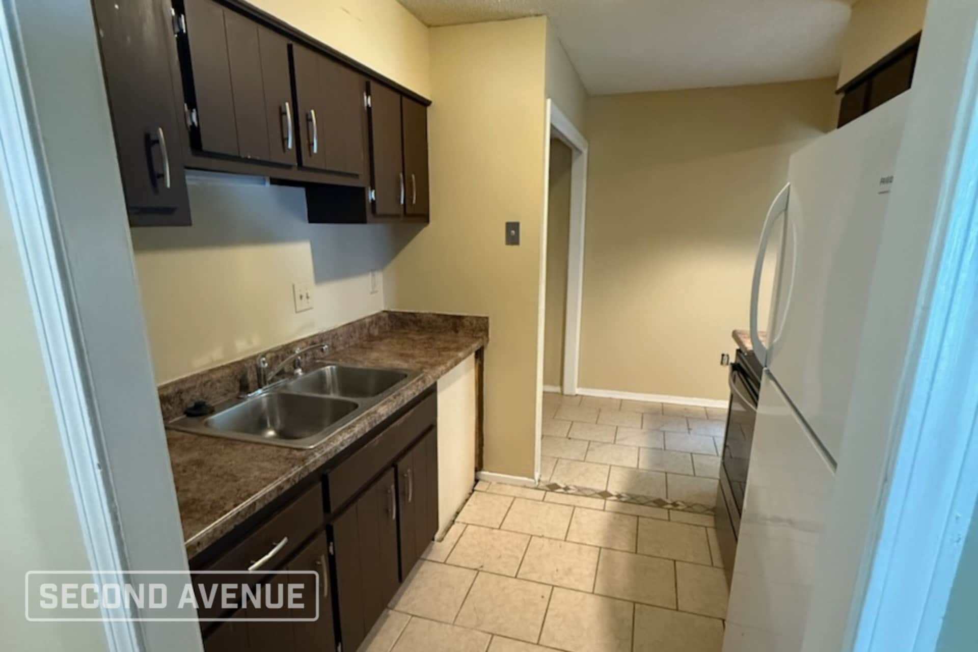 Building Photo - 6675 Santaolina Dr