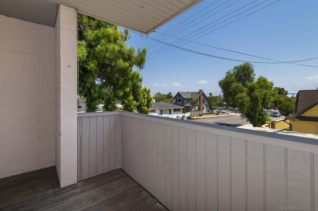 Building Photo - 409 C Ave