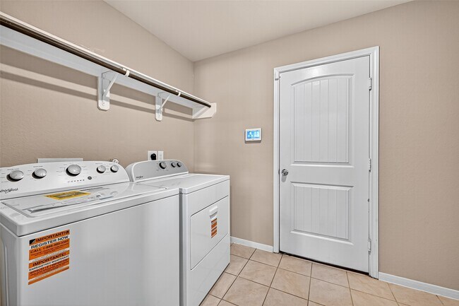 Building Photo - 2926 Indwarra Ct