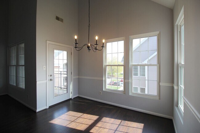 Building Photo - 2/2.5 Bath Condo in Sterling!