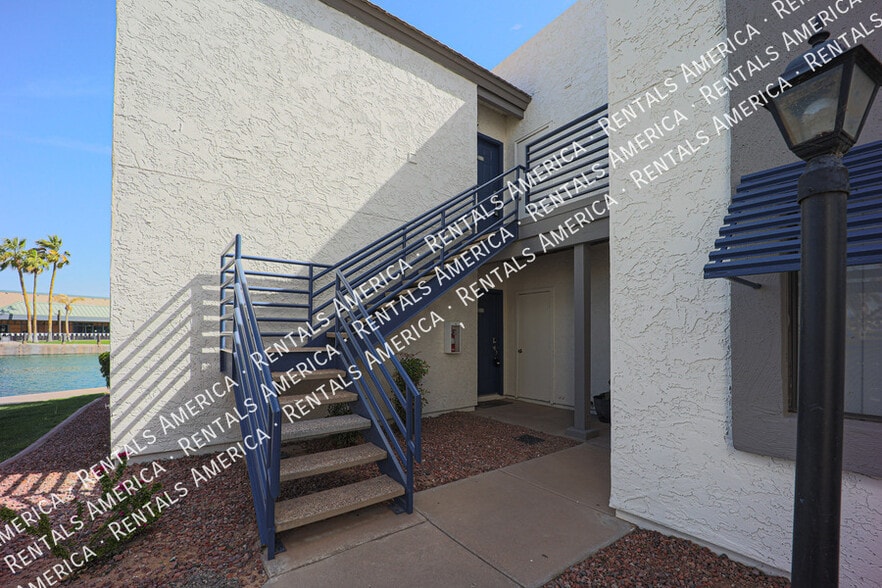 Building Photo - 855 N Dobson Rd