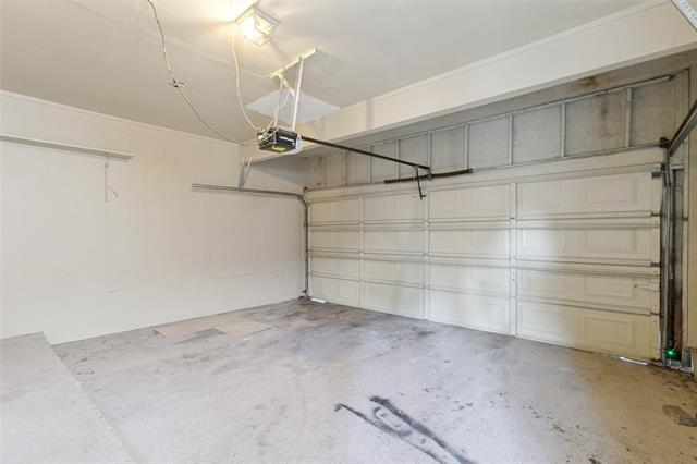 Building Photo - 14372 Haymeadow Cir
