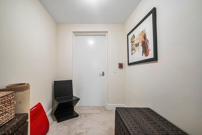 Building Photo - 3800 N Ocean Dr
