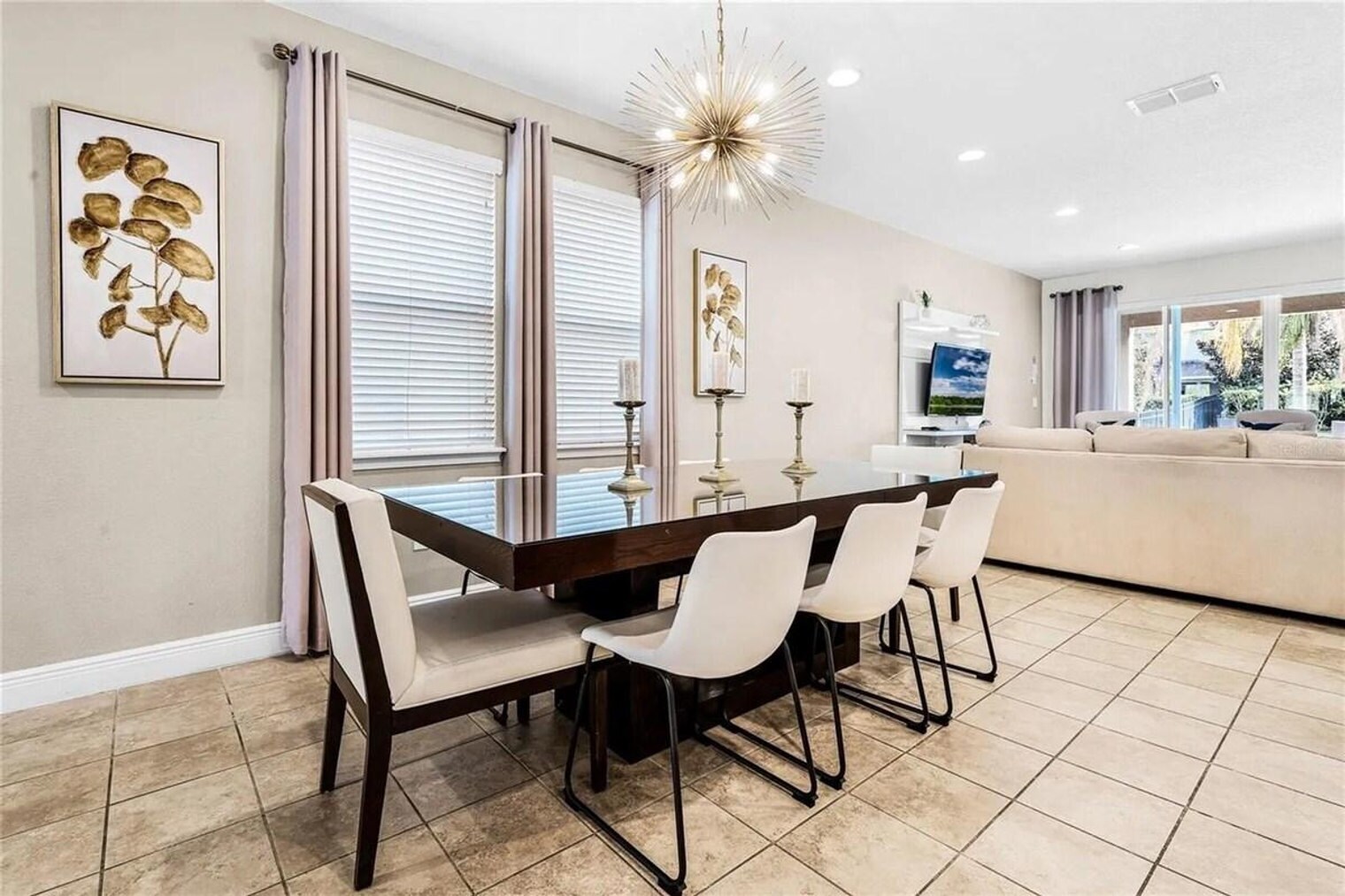 Building Photo - 220 Pendant Ct