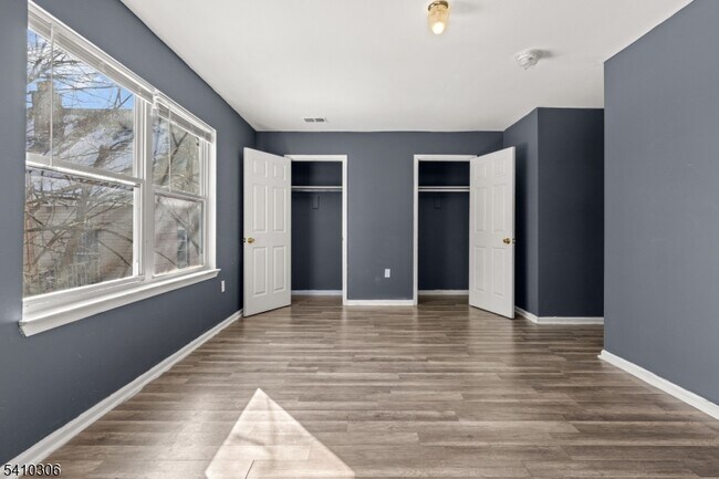 Building Photo - 457 Irvine Turner Blvd