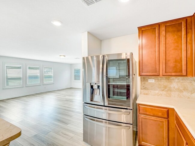 Building Photo - 3319 Taurus Sky